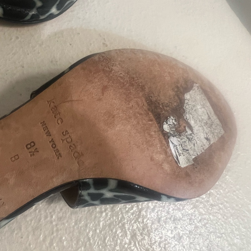 KATE SPADE Black/Sand Mini Giraffe Print‎ Sling Back Heels Size 8.5 - Picture 7 of 10